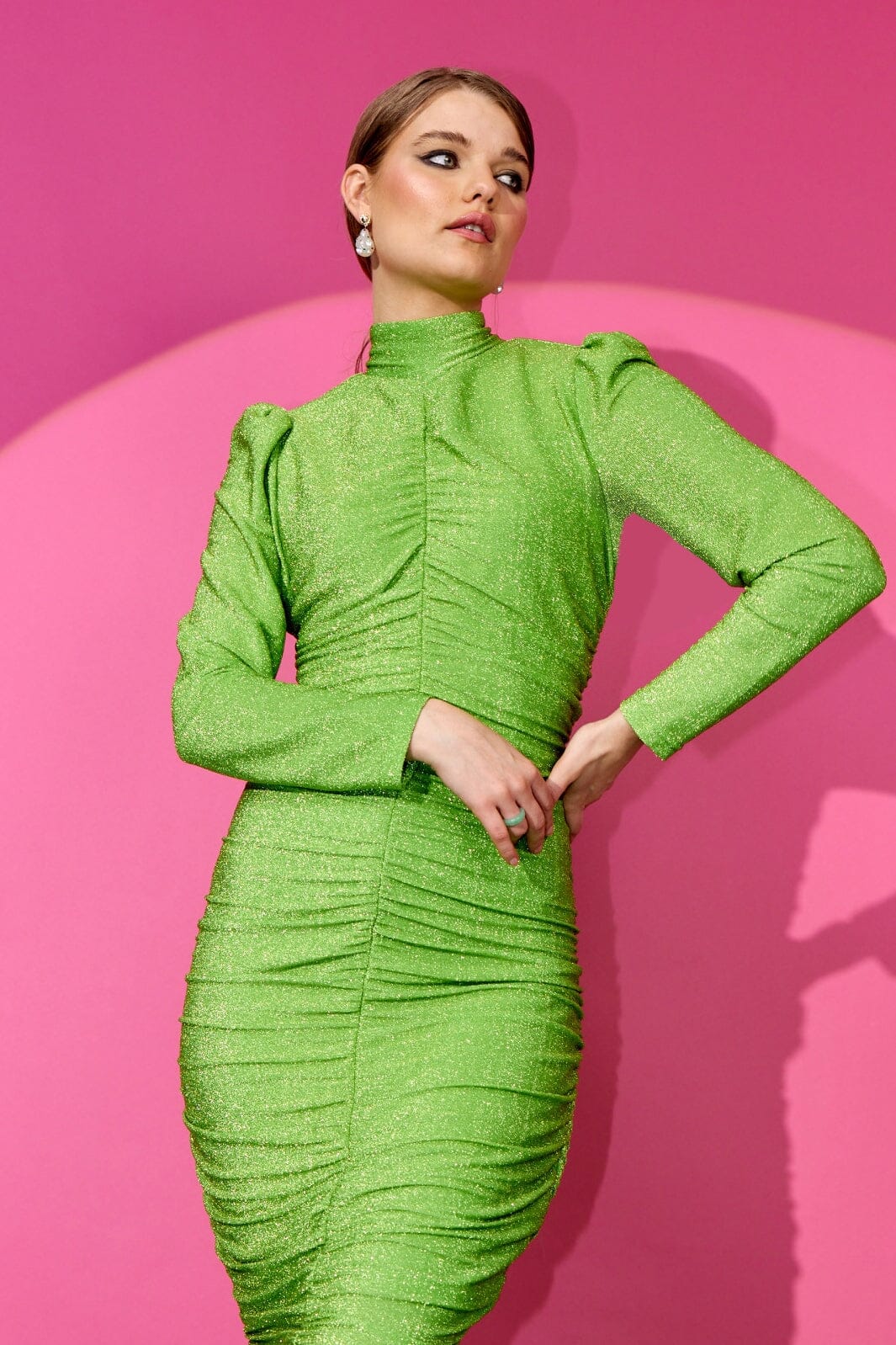 Hunkøn - Cattia Wrinkle dress - Apple Green Glitter