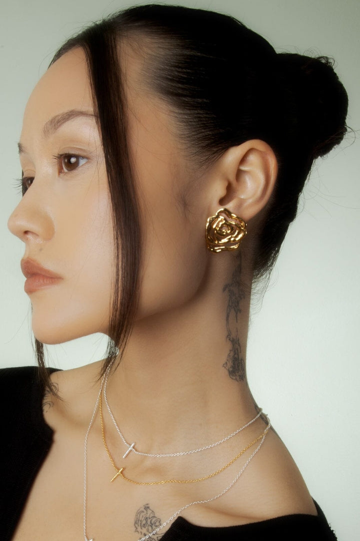 Jane Kønig - Rose Earring - Forgyldt