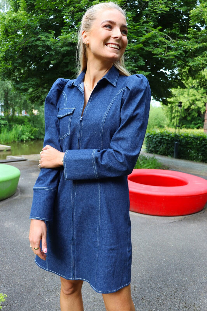 Voorbestelling - Liberte - Asta-V-Neck Dress - Blue Denim