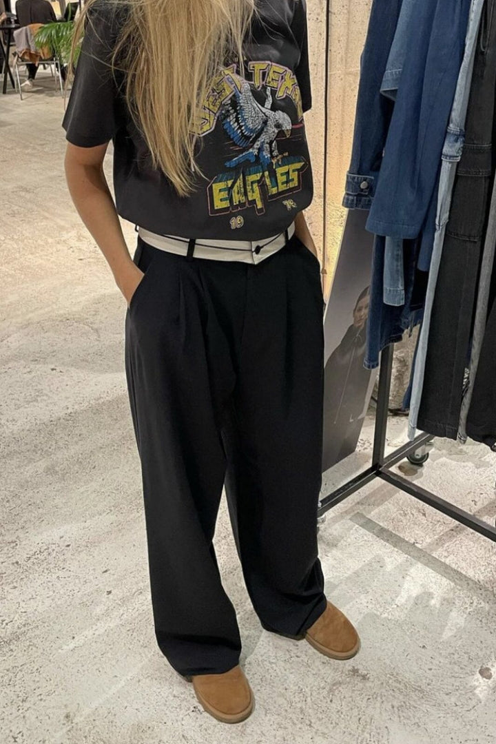MbyM - Akari-M - Black