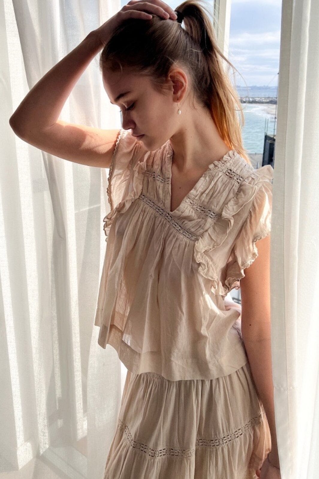Neo Noir - Jayla S Voile Top - Sand