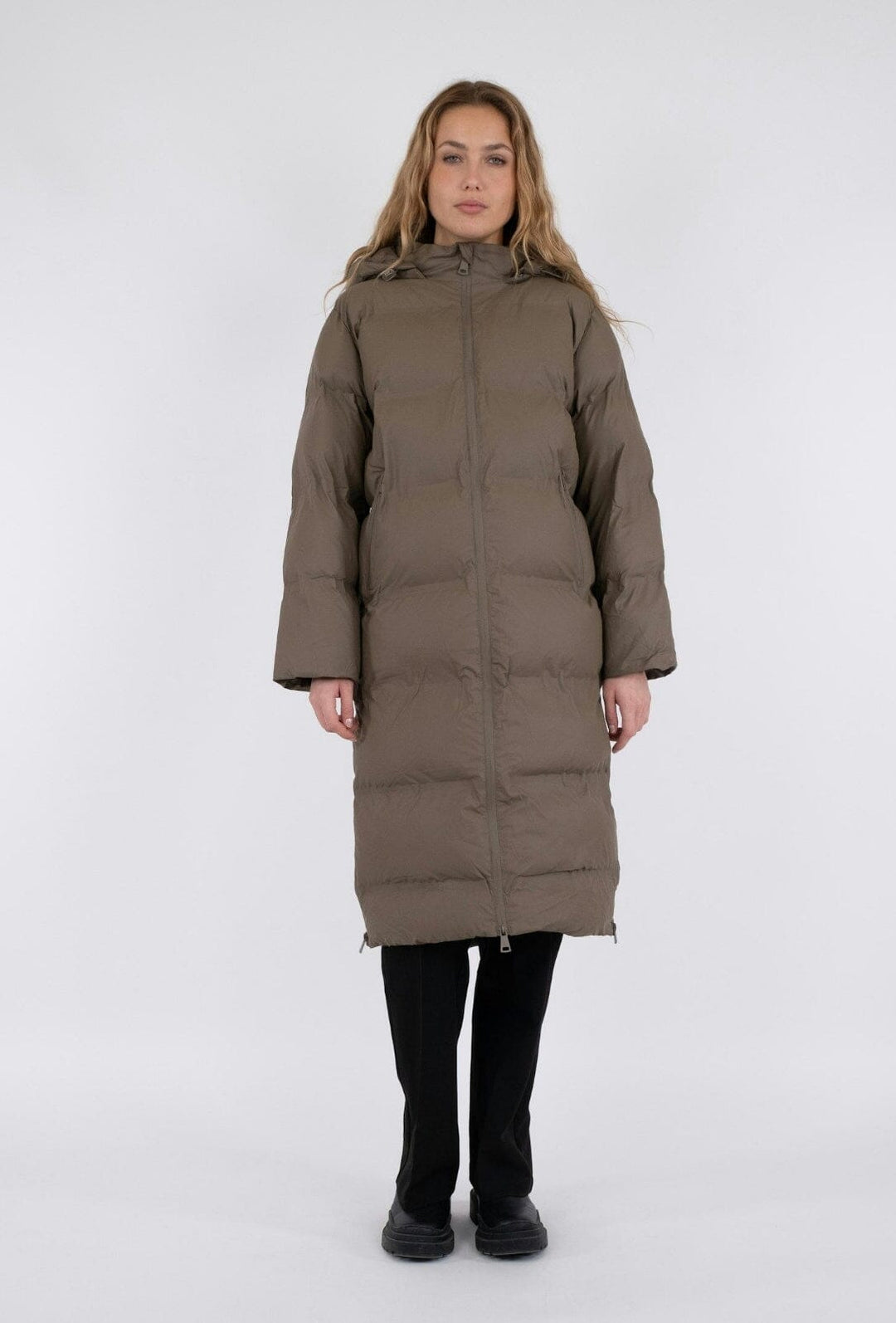 Neo Noir - Viviana C Puffer Jacket - Dark Taupe