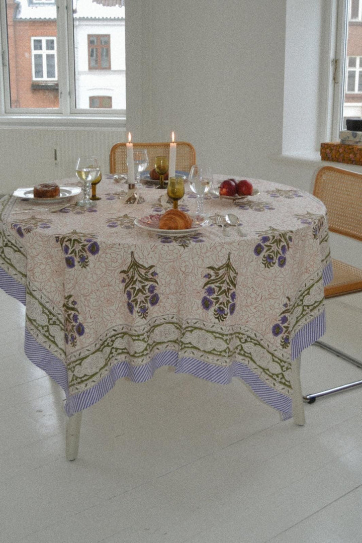 Sissel Edelbo - Noor Tablecloth SE 1338 - Purple & Green