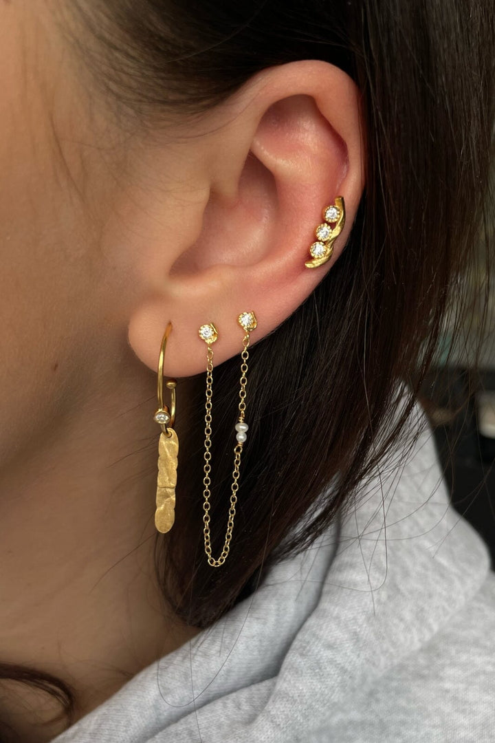 Stine A - Flow Earring With Three Stones - Single - 1335-02-S