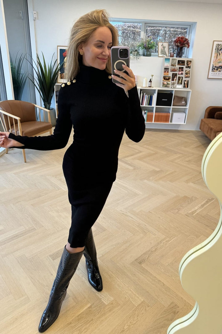 Valentin Studio - Gold Button Knit Roll Dress - Black
