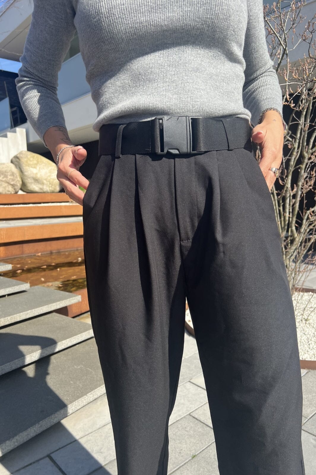 Valentin Studio - Suited Pants - Black