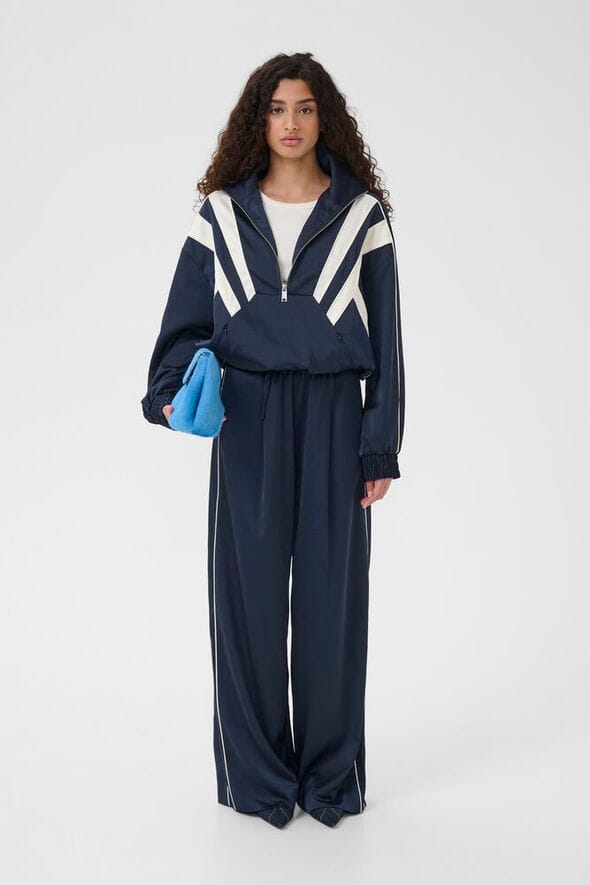 Gestuz - Gzbicca Anorak 10910896 - 193922 - Sky Captain Sweatshirts 