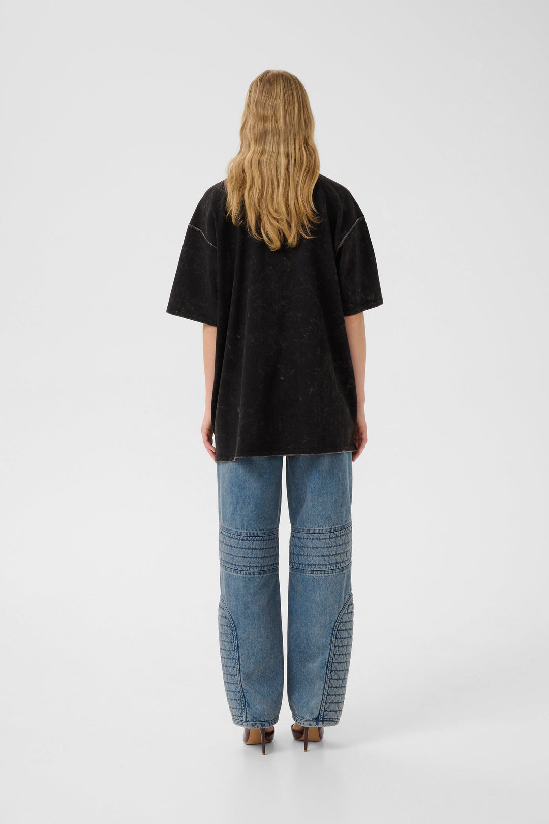 Gestuz - Gzneia Oz Tee 10910657 - 108377 - Black Brown Washed T-shirts 