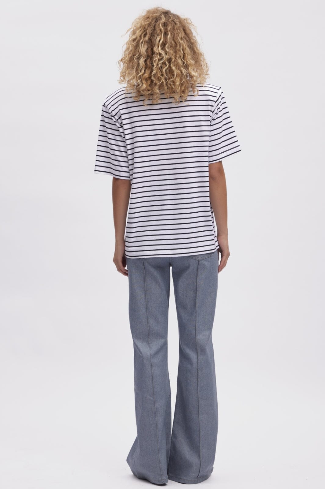 Gestuz - Samurillygz Striped Tee - 106159 White Black Stripe
