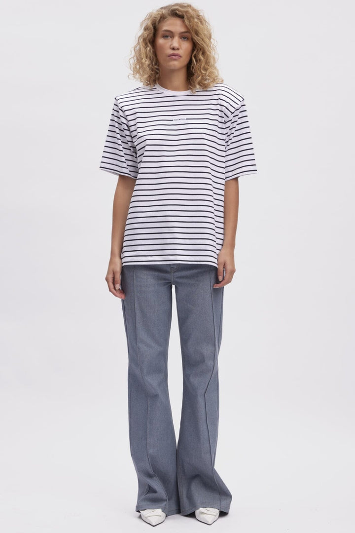 Gestuz - Samurillygz Striped Tee - 106159 White Black Stripe