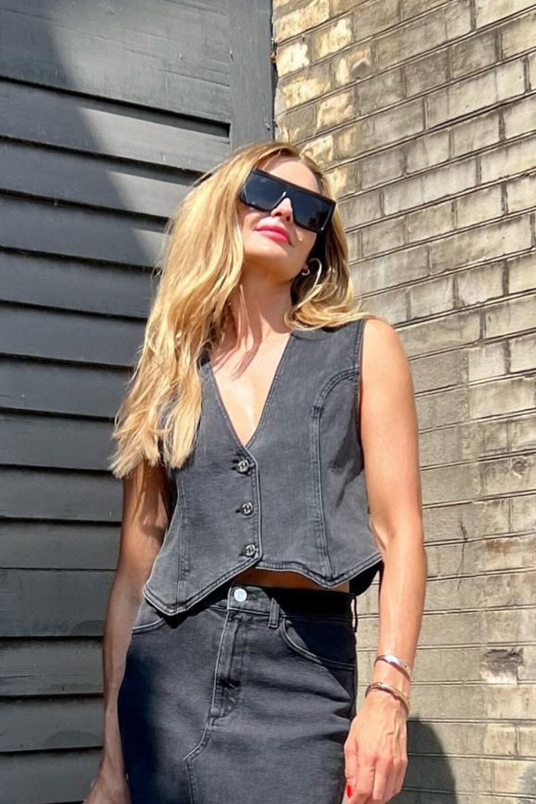 Gestuz - SiwGZ short waistcoat - Washed black