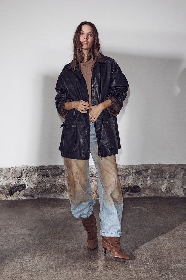 Haute L'Amitié - Barrel Vintage Wash Flip Jeans HL10717 - Bleach Dirt Denim Jeans 