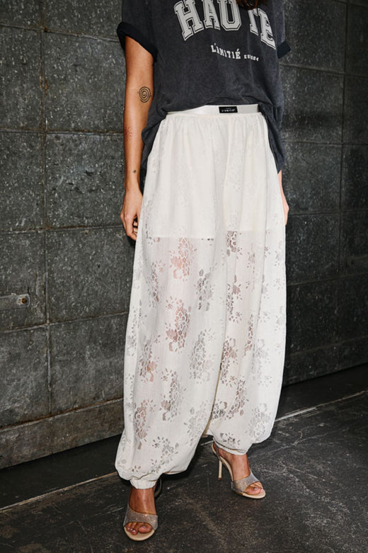 Haute L'Amitié - Bella Lace Harem Pant HL10584 - Off-White Bukser 