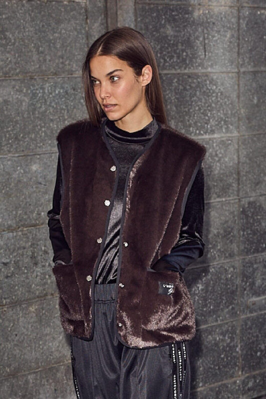 Haute L'Amitié - Fur Tech Vest HL10254 - Mocca Veste 