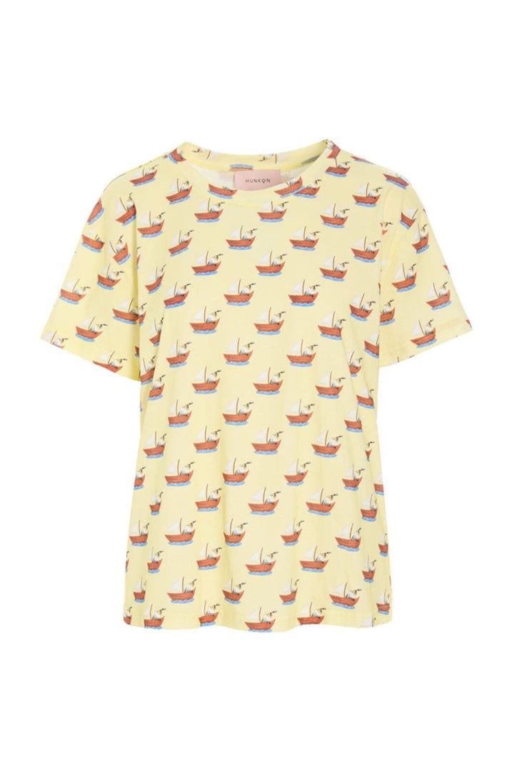 Hunkøn - Azura T-Shirt 26012 - Yellow Boat T-shirts 