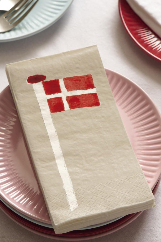Ib Laursen - Serviet 10x20 cm Dannebrog på flagstang 16 stk/pk - Papir - 95891-00