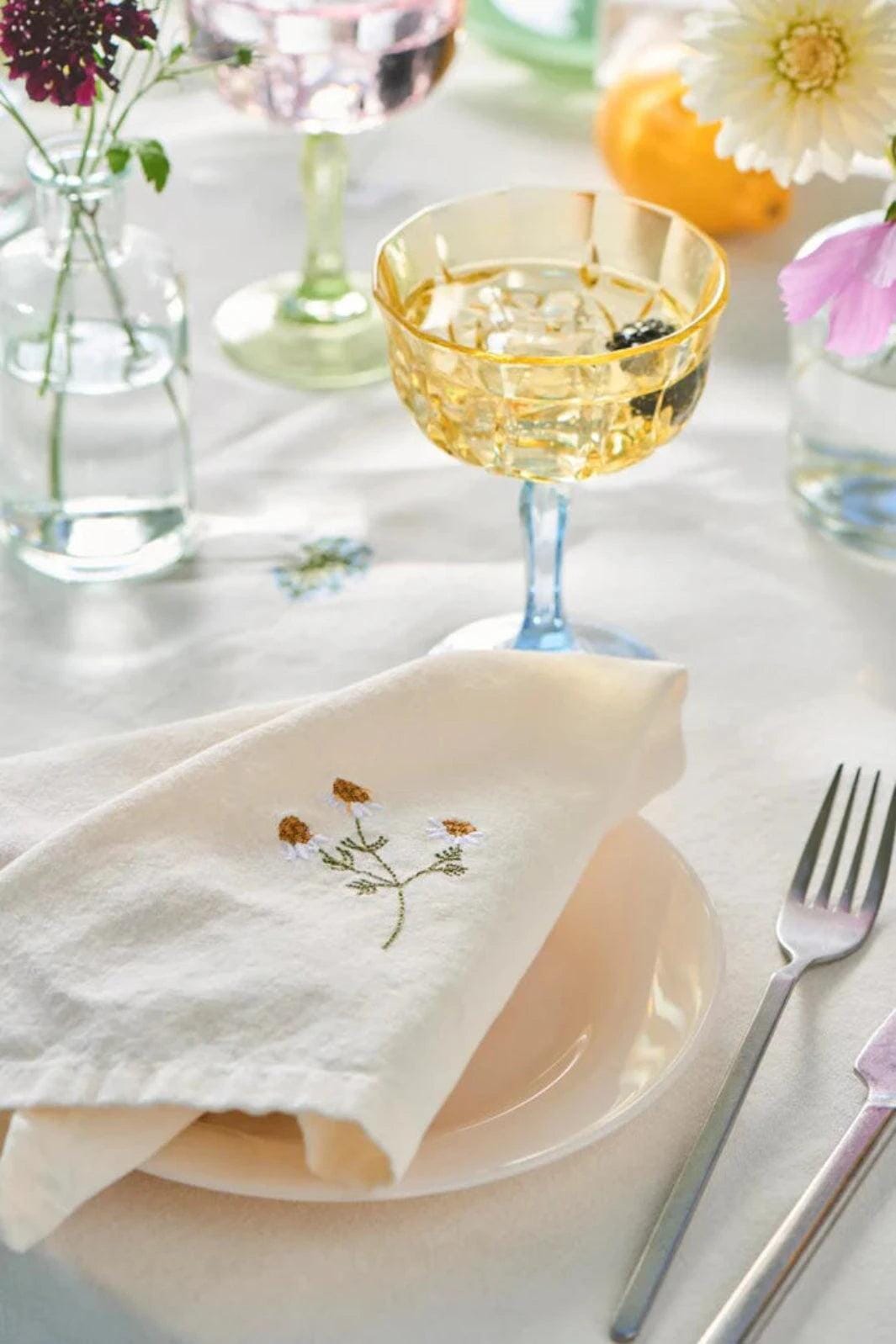 Ib Laursen - Stofserviet Flora M/marguerit Butter Cream - 63032-82 Køkkentilbehør 