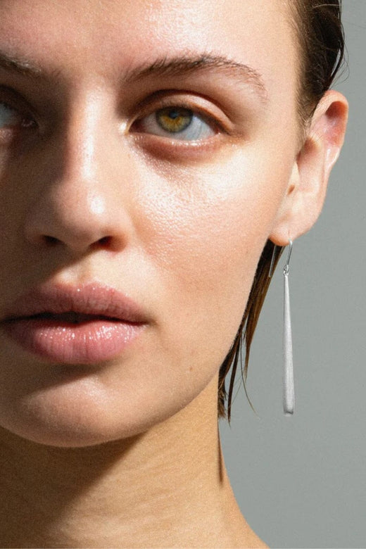 Jane Kønig - Orbis Drop Earring ODE-SS25-S - Forsølvet