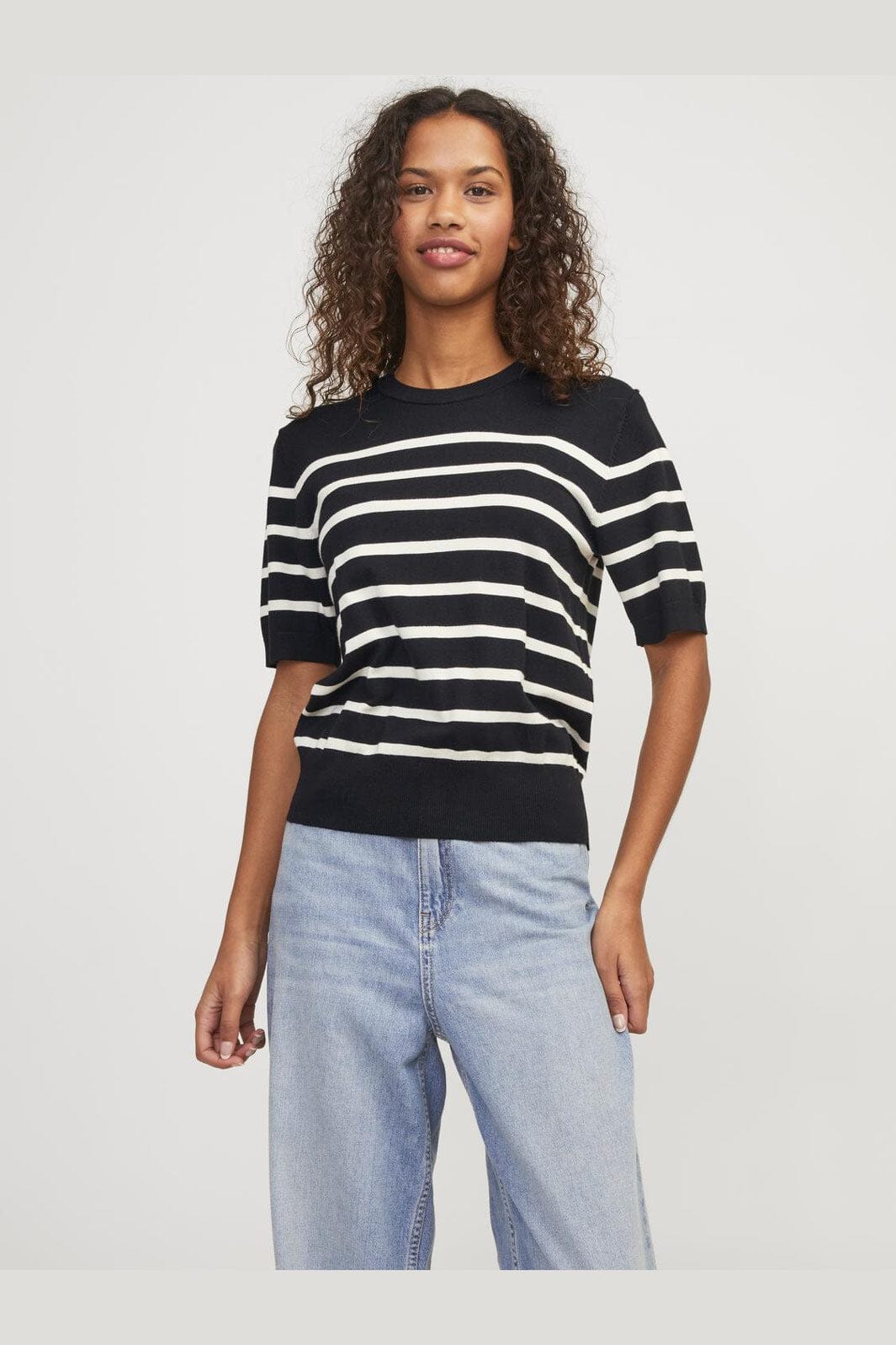 Jjxx - Jxlayla Comfy Ss Knit - 4480602 Black /Vanilla Ice