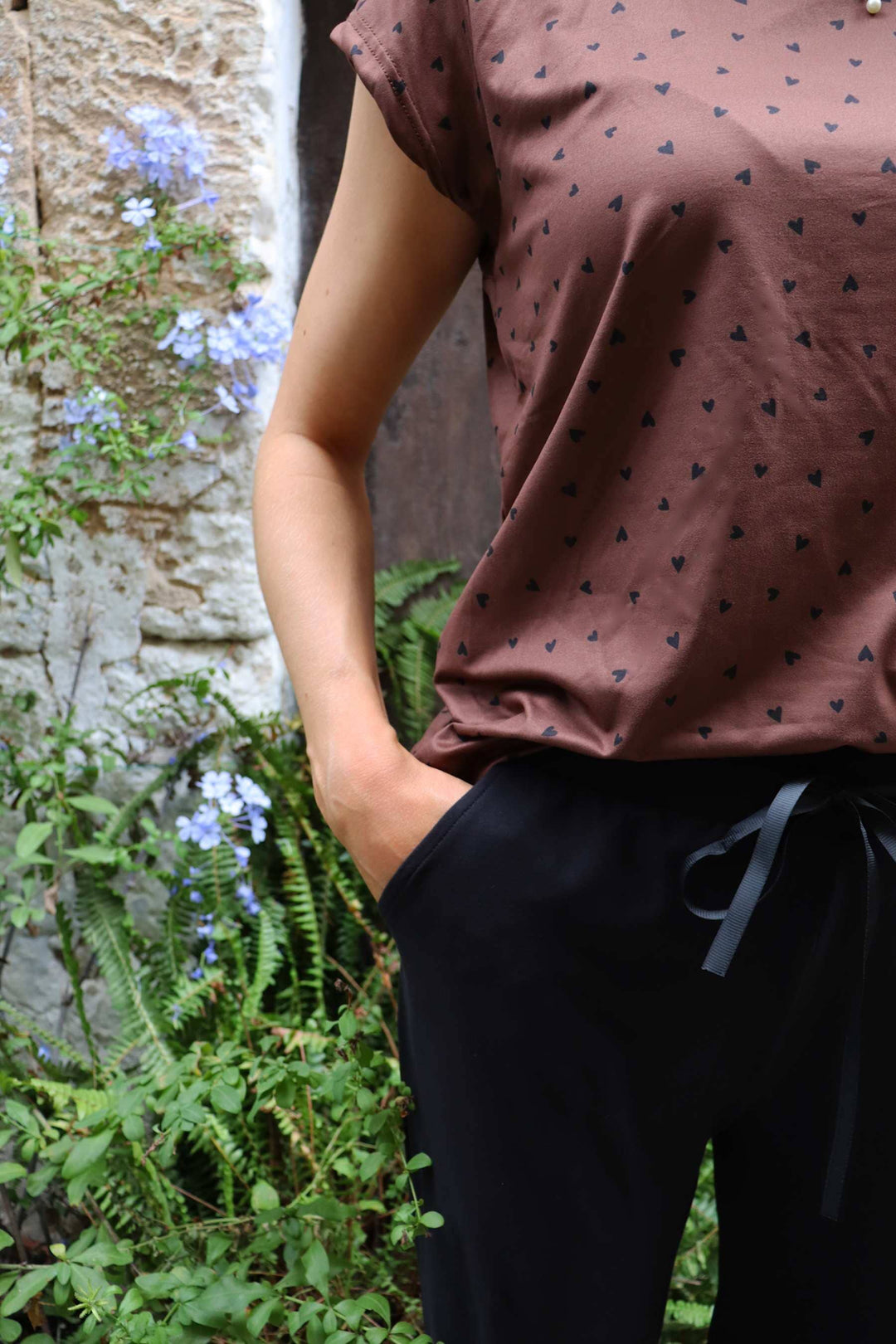 Liberte - Alma-U-Tshirt 9581 - Brown Black Heart T-shirts 