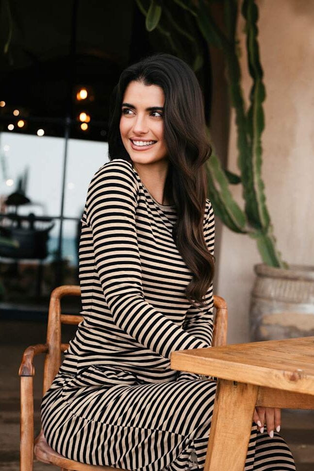 Liberte - Natalia Ls Round Neck Blouse 9914 - Black Sand Stripe Bluser 