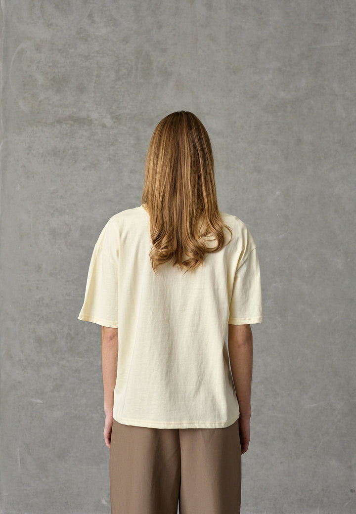 Love & Divine - Love1303-3 19902 - 602 - Butter T-shirts 