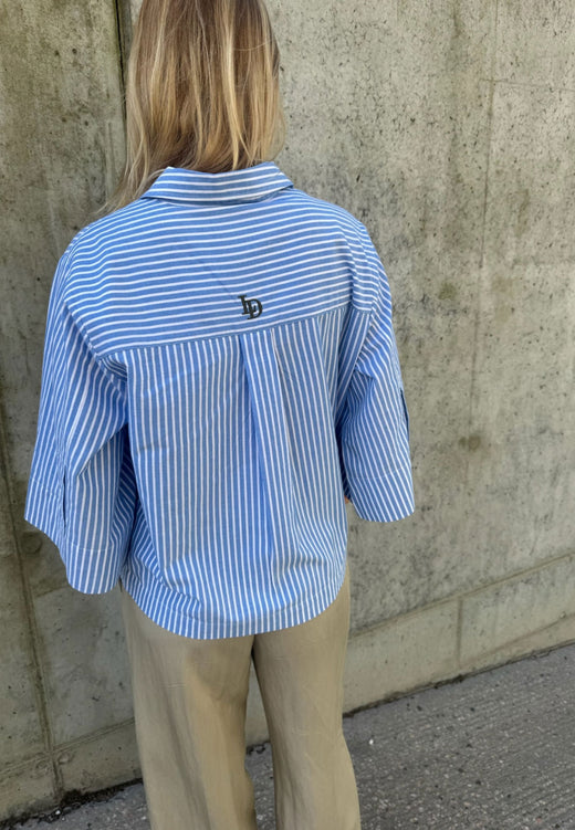 Love & Divine - Love1562 19934 - 401 - Blue Stripe Skjorter 