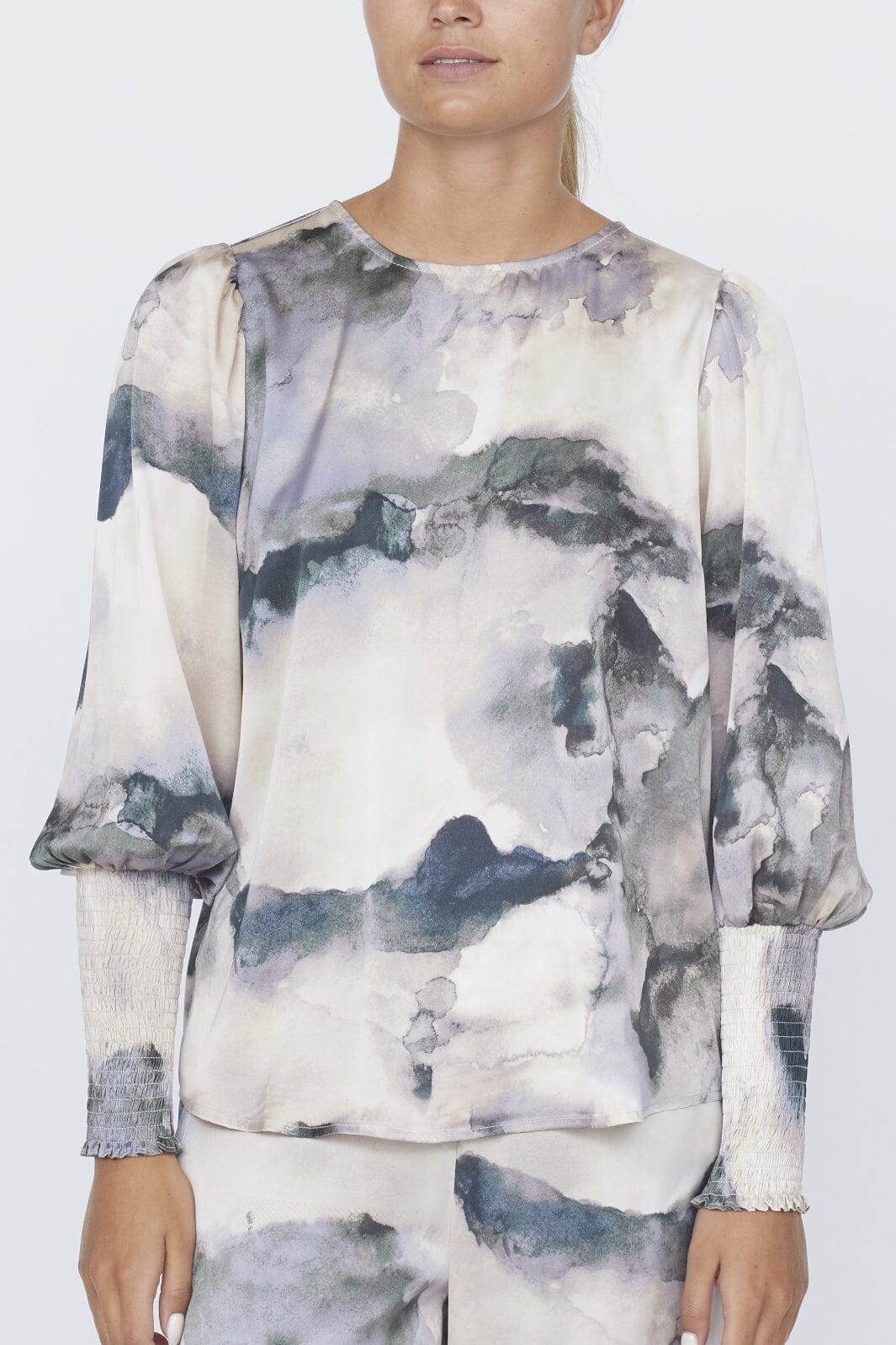 Love & Divine - Love738-21 - 803 Waterprint