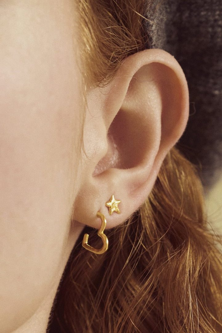 Maanesten - Twinkle Earrings 9941a - 18 Ct Gold Plated 925 Sterling Silver