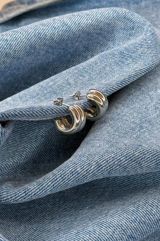 Mellow Moon - Iris Ørering - Forsølvet Øreringe 