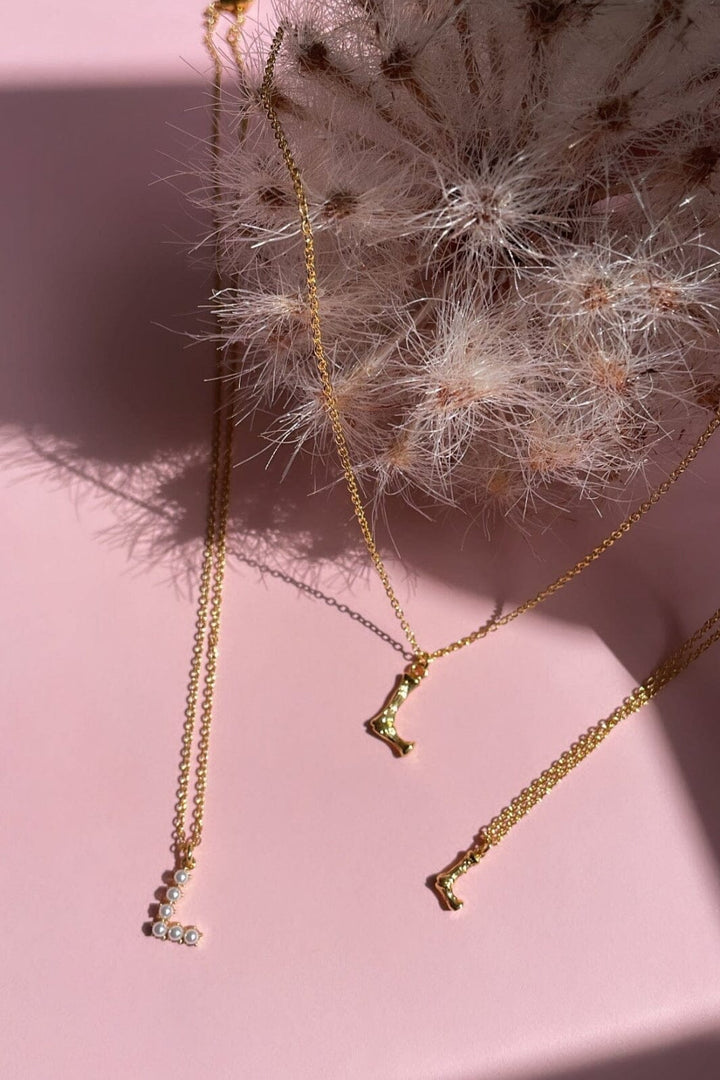 Mellow Moon - Kim Letter Necklace - Forgyldt