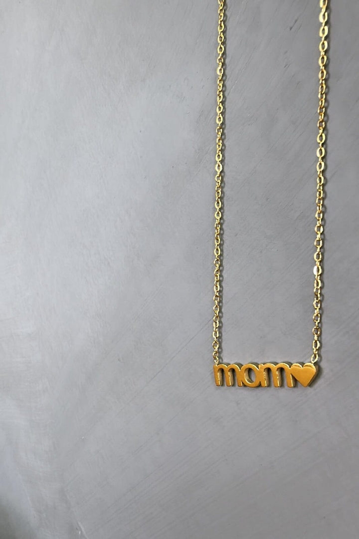 Mellow Moon - Love Mom Necklace - Forgyldt