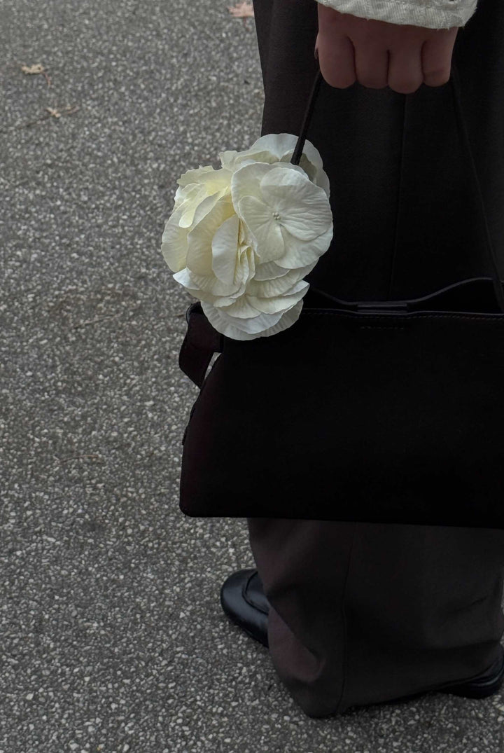 Bloom Objects - Hairclip - Hydrangea - Cream - 02-561 Cream