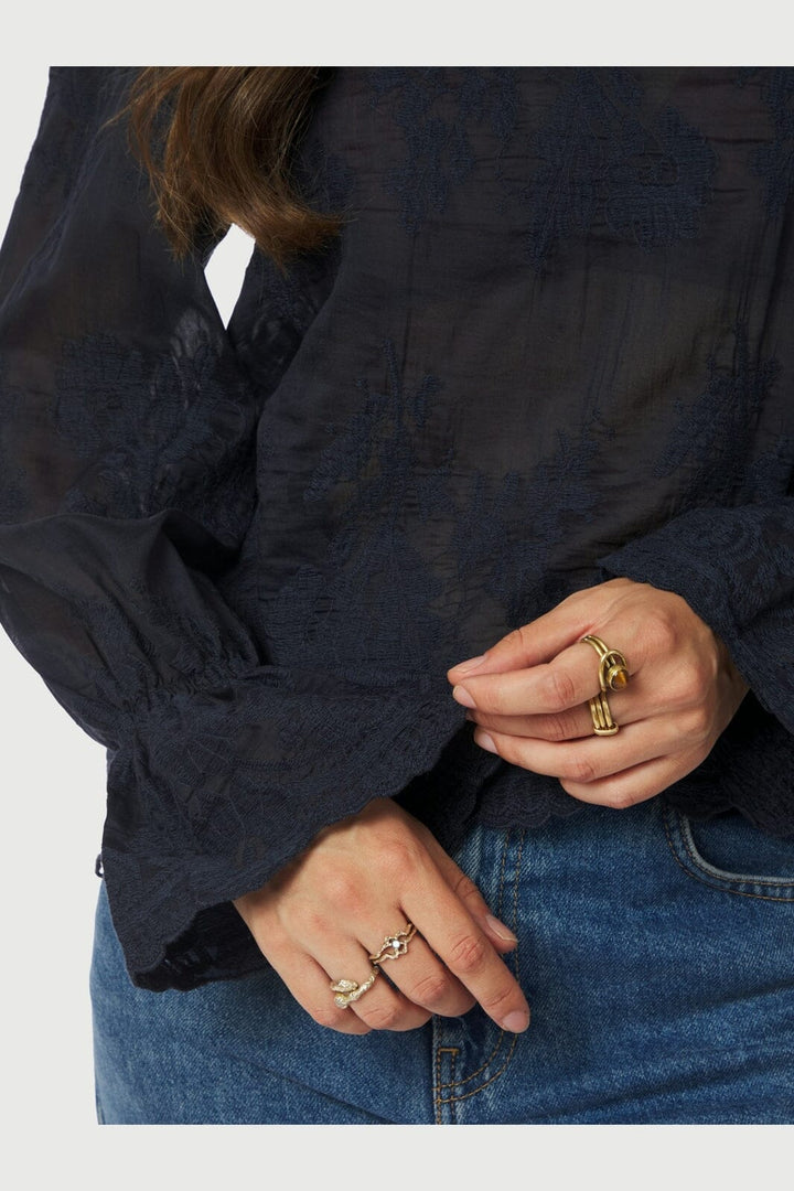 Neo Noir - Amara Big Embroidery Blouse 163032 - 141 - Navy