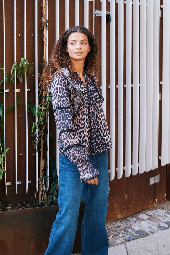 Neo Noir - Aurika Leo Voile Blouse - Leopard