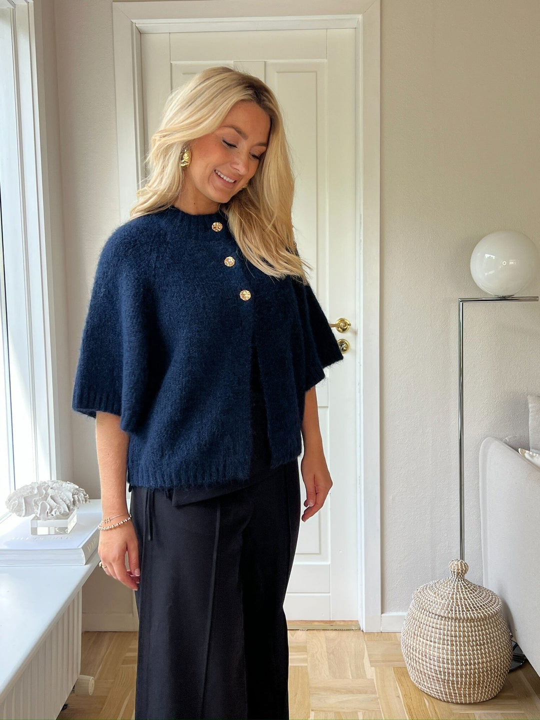 Neo Noir - Benuta Fluffy Knit Cardigan 165816 - 141 - Navy Cardigans 