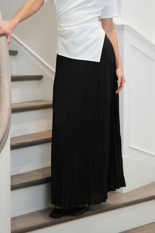 Neo Noir - Boni Simple Plisse Skirt 166495 - 100 - Black Nederdele 