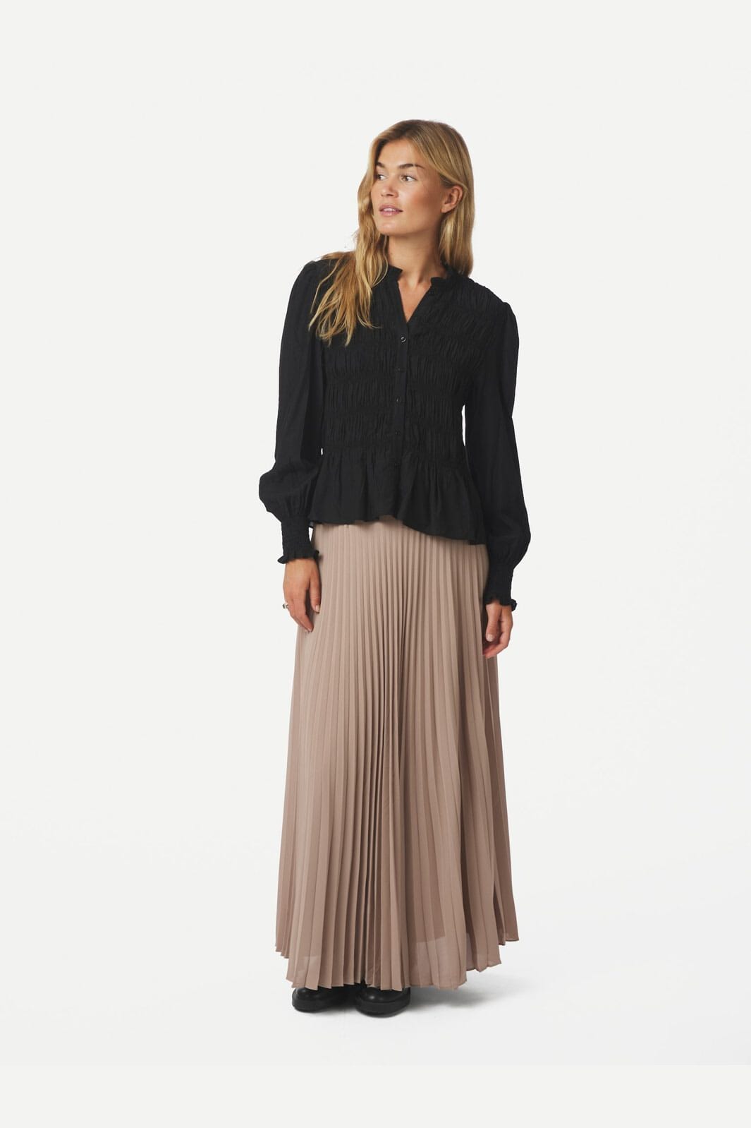 Neo Noir - Boni Simple Plisse Skirt 166495 - 811 - Dark Taupe