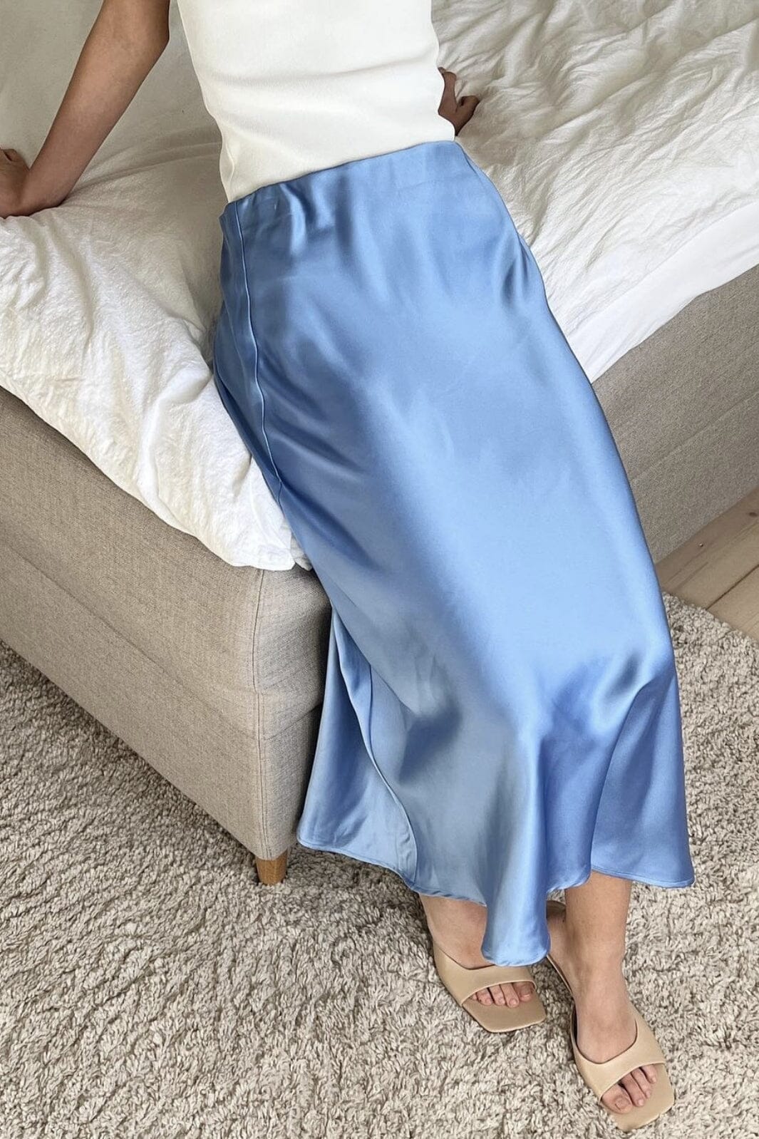 Neo Noir - Bovary Skirt - Dusty blue