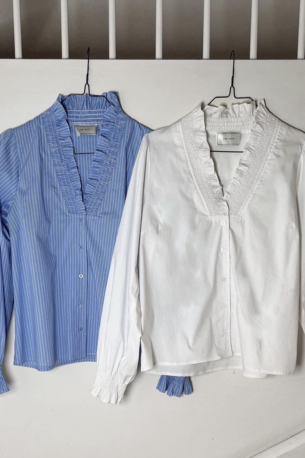 Neo Noir - Brielle Solid Shirt - White