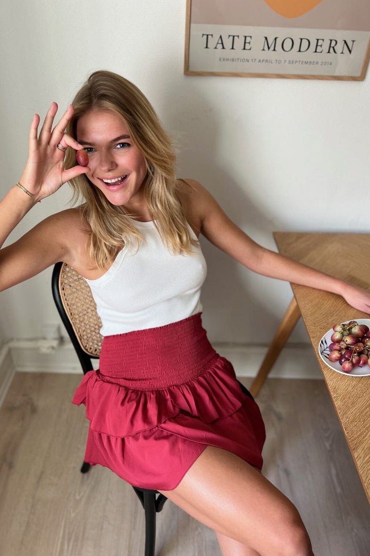Neo Noir - Carin R Skirt - Raspberry