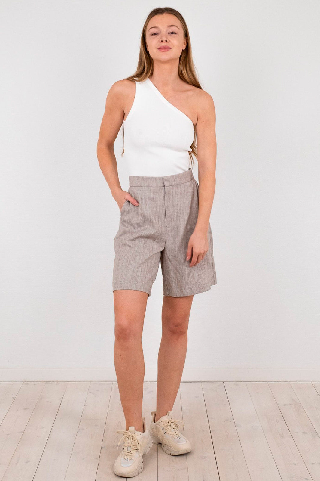 Neo Noir - Clementine Knitted Top - White