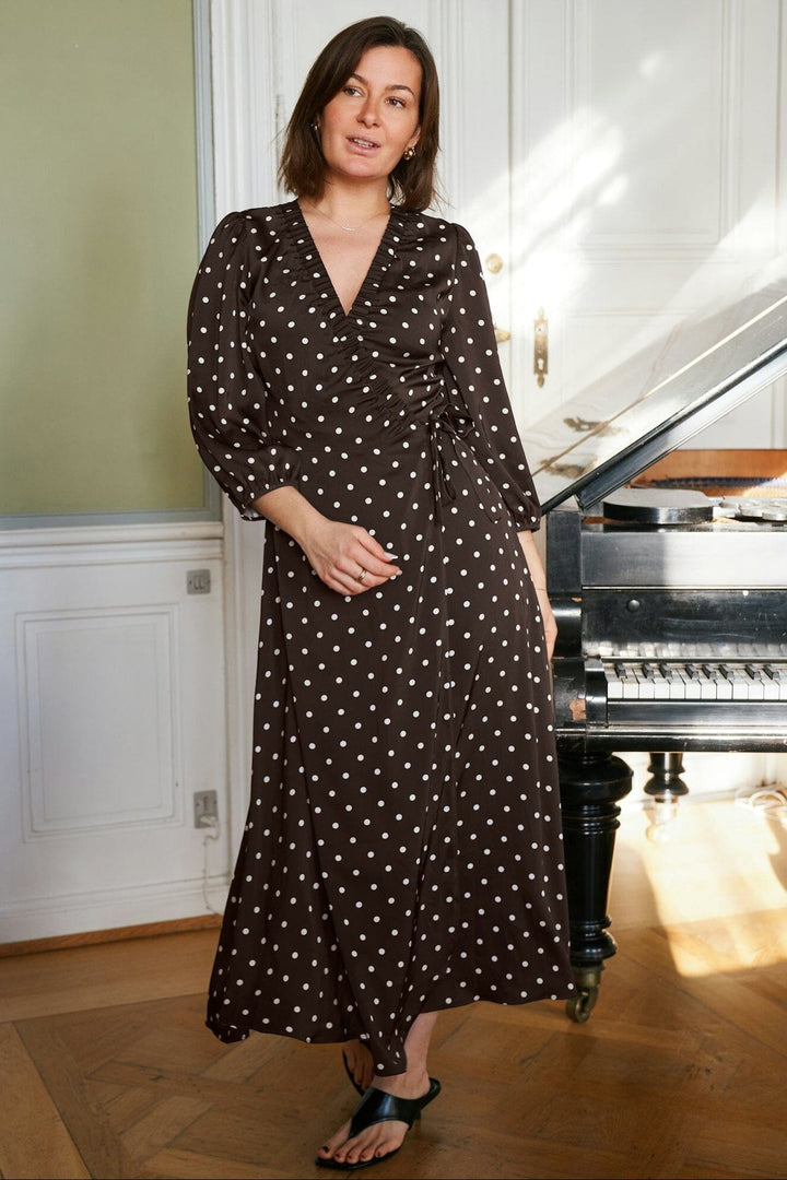 Neo Noir - Malinga Dot Dress 165909 - 676 - Dark Brown Kjoler 