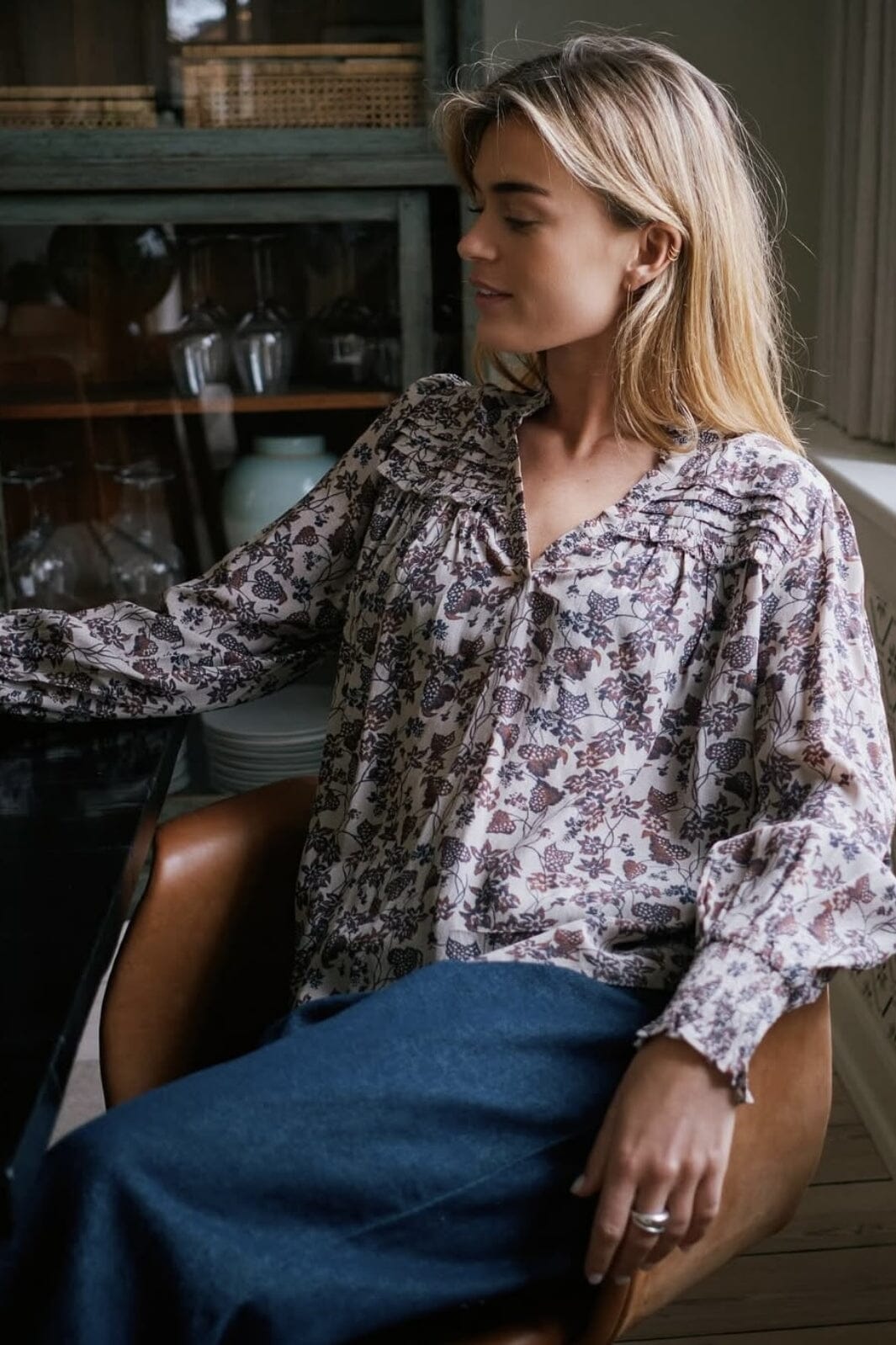 Neo Noir - Rhia Drapy Ivy Blouse 163797 - Taupe