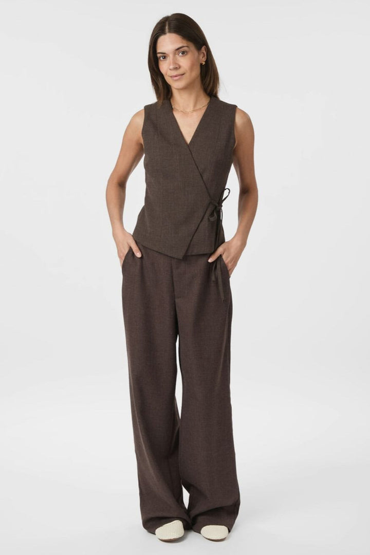 Neo Noir - Samara Melange Waistcoat 165293 - 205 - Brown Melange