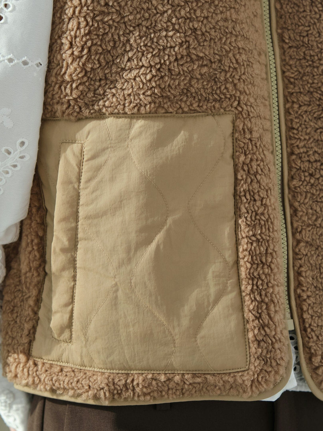 Neo Noir - Scout Teddy Waistcoat 155725 - 214 - Taupe Frakker 