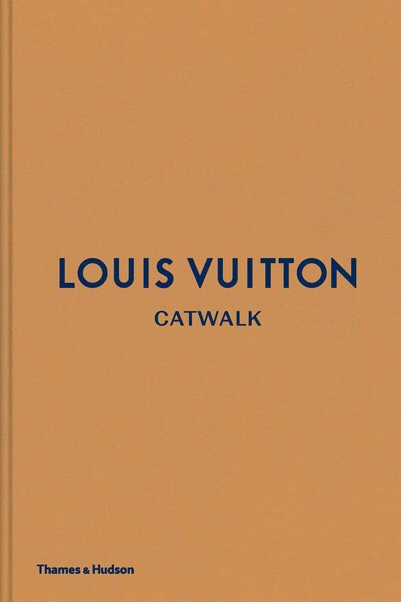 New Mags - Louis Vuitton Catwalk TH1018