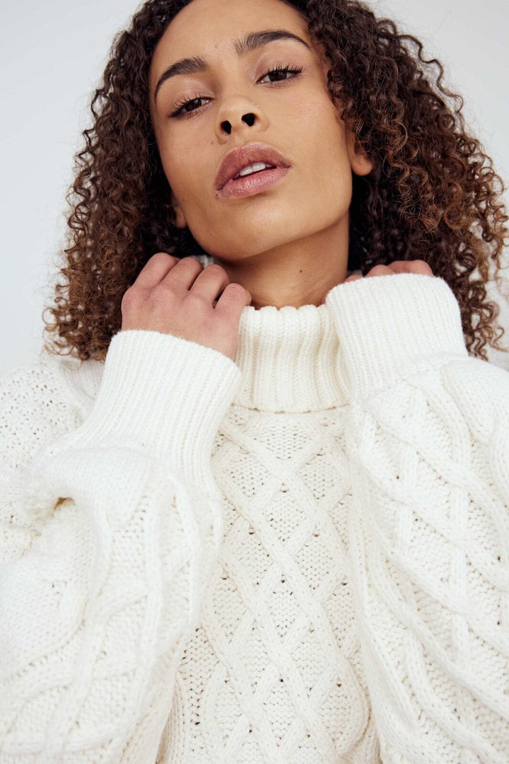 Noella - Lael Knit 13760002 - 974 - Ivory Strikbluser 