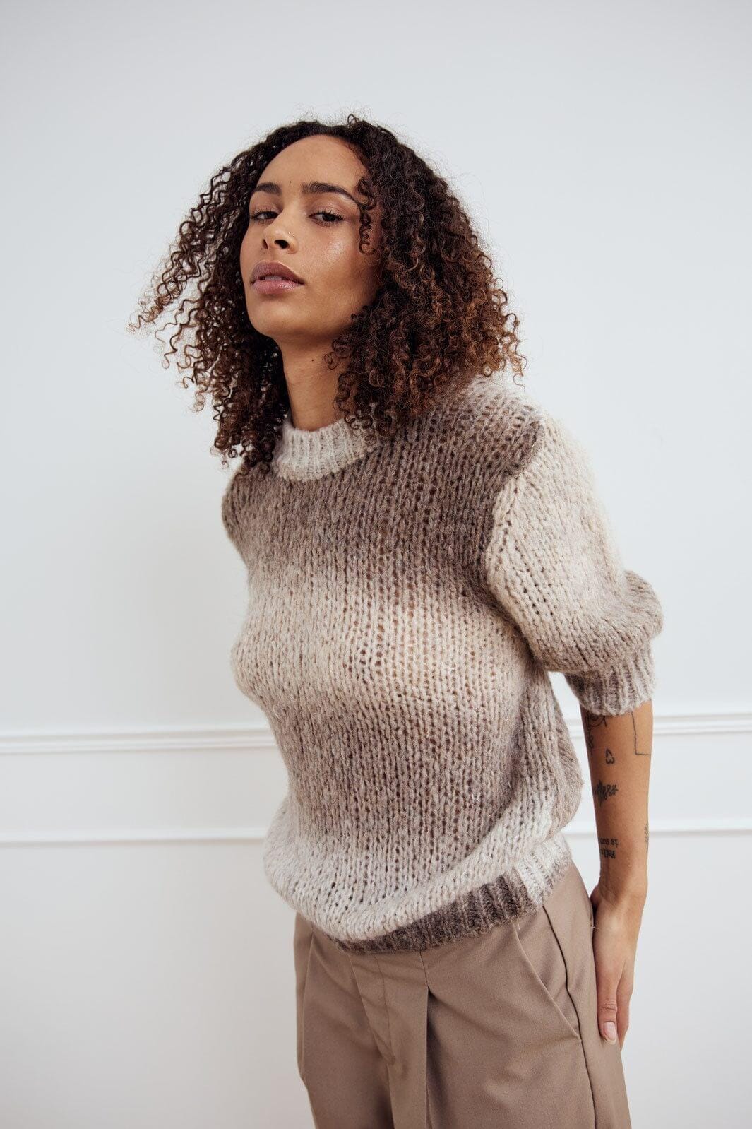 Noella - Leana Knit Top 13960001 - 1374 - Beige Sand Combo