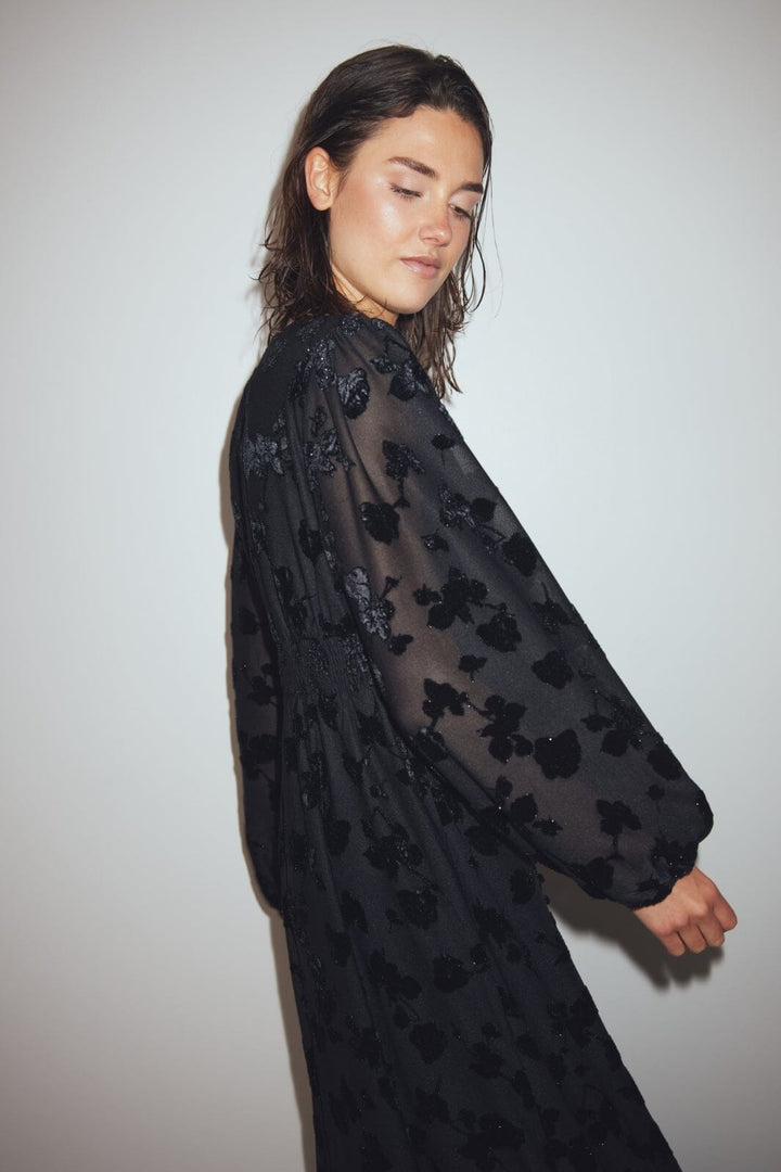 Noella - Lilith Maxi Dress 14600003 - 004 - Black Kjoler 